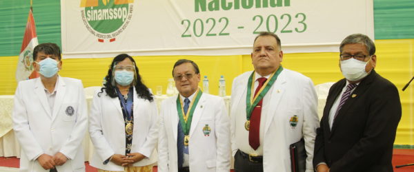 CONSEJO DIRECTIVO NACIONAL DE LA FEDERACIÓN MÉDICA PERUANA PRESENTE EN LA JURAMENTACIÓN DEL CONSEJO EJECUTIVO NACIONAL DEL SINDICATO NACIONAL MÉDICO DEL SEGURO SOCIAL DEL PERÚ –  SINAMSSOP