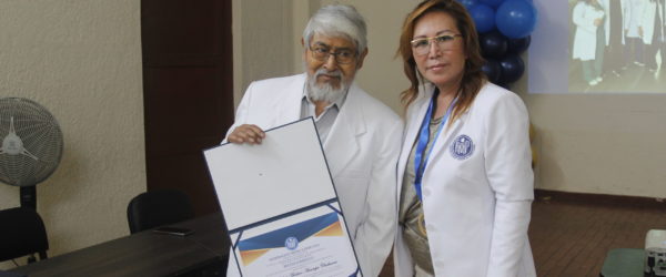 Reconocimiento y homenajearon al Dr. Andrés Anampa Chahuara