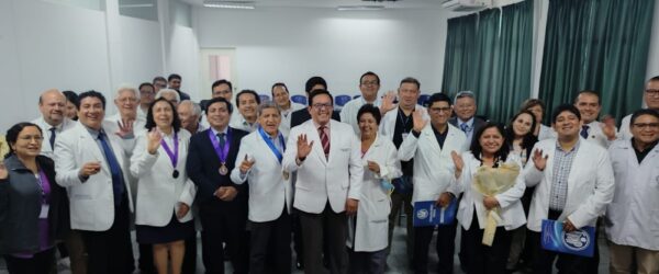 𝗖𝗲𝗿𝗲𝗺𝗼𝗻𝗶𝗮 𝗱𝗲 𝗝𝘂𝗿𝗮𝗺𝗲𝗻𝘁𝗮𝗰𝗶ó𝗻 𝗱𝗲𝗹 𝗖𝘂𝗲𝗿𝗽𝗼 𝗠é𝗱𝗶𝗰𝗼 𝗛𝗼𝘀𝗽𝗶𝘁𝗮𝗹 𝗡𝗮𝗰𝗶𝗼𝗻𝗮𝗹 𝐃𝐚𝐧𝐢𝐞𝐥 𝐀𝐥𝐜𝐢𝐝𝐞𝐬 𝐂𝐚𝐫𝐫𝐢ó𝐧 𝐝𝐞𝐥 𝐂𝐚𝐥𝐥𝐚𝐨