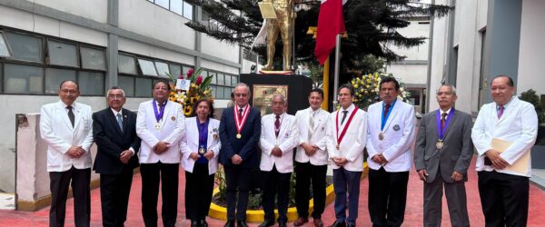 Develación del monumento en homenaje a Hipólito Unanue